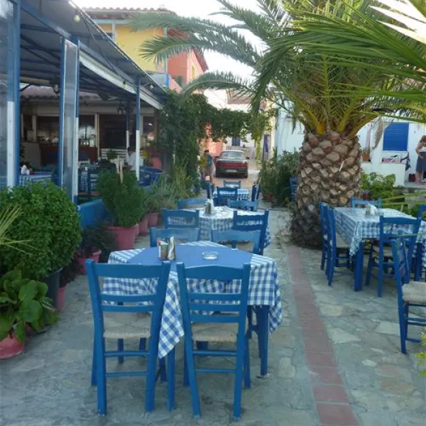 loutsa-finikounda-en-methoni-sgbn4