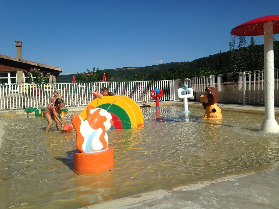 le-castelet-tournon-ardeche-nzklc