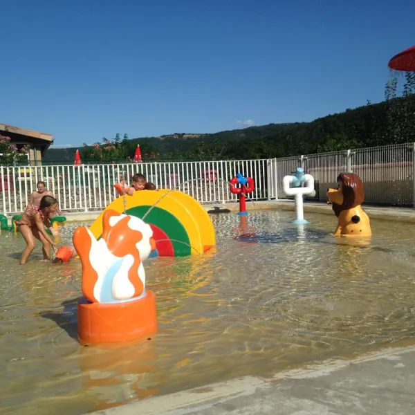 le-castelet-tournon-ardeche-nzklc