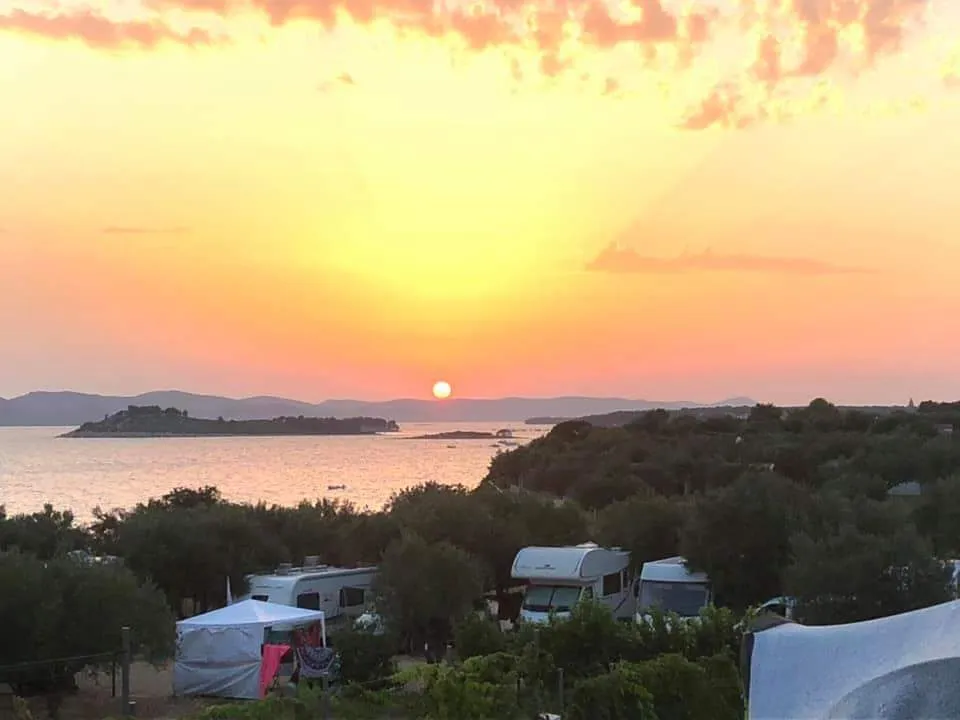 relax-camp-pakostane-ygz7s