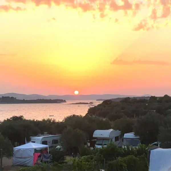 Relax camp