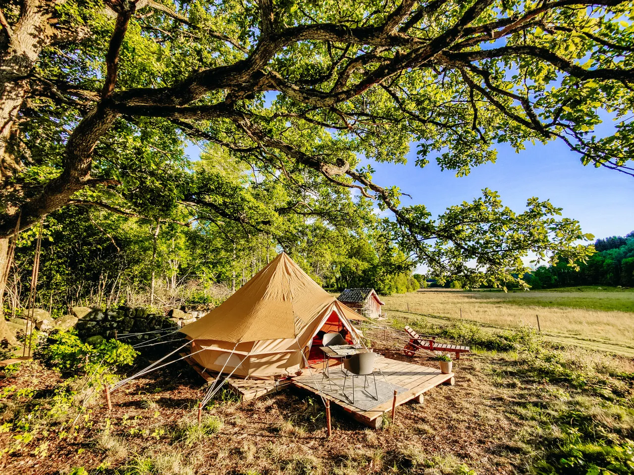 bjorkholmens-glamping-veddige-y7n9s