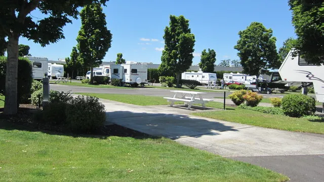 phoenix-rv-park-salem-dxlmt