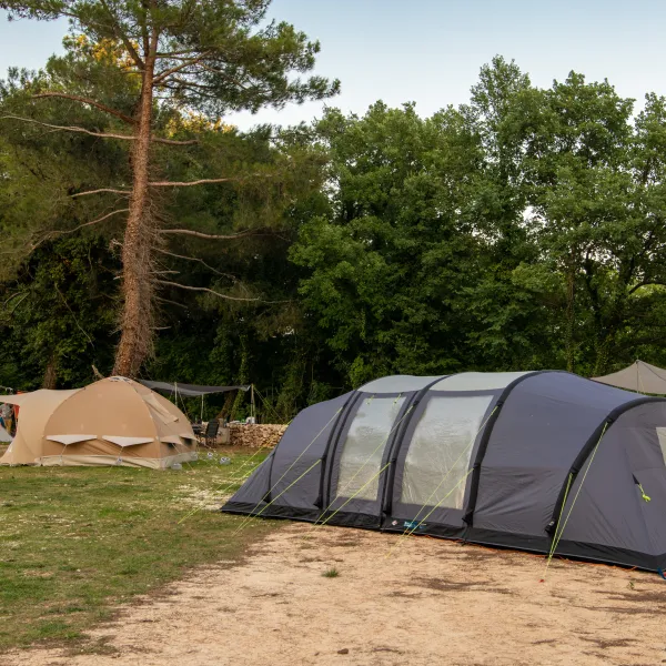 camp-dvor-barban-kyw4f