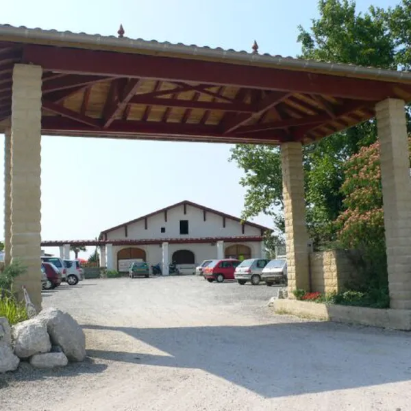 domaine-du-lac-parc-residentiel-de-loisirs-sames-jhlvu