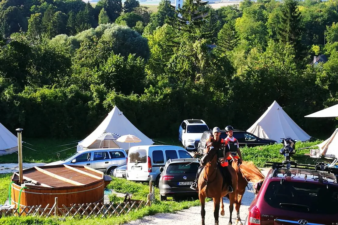 glamp-inn-kapolcs-glamping-camping-kapolcs-bhqta