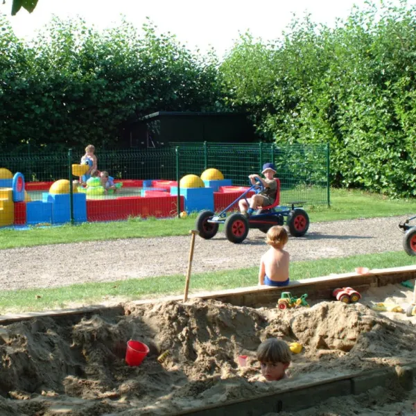 boerderijcamping-t-eyveld-beesel-hphws