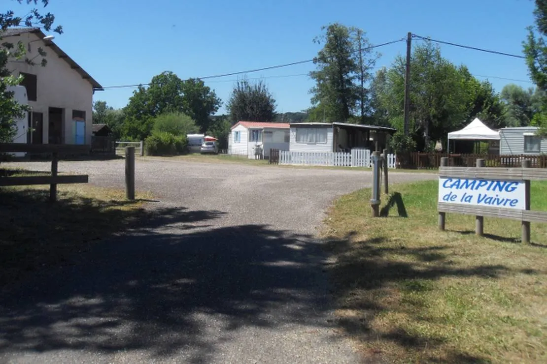camping-municipal-la-vaivre-cirey-wtpsh