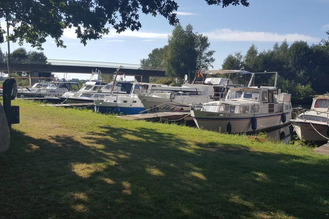 bootsanleger-camping-neu-gohren-neu-gohren-2ktbm