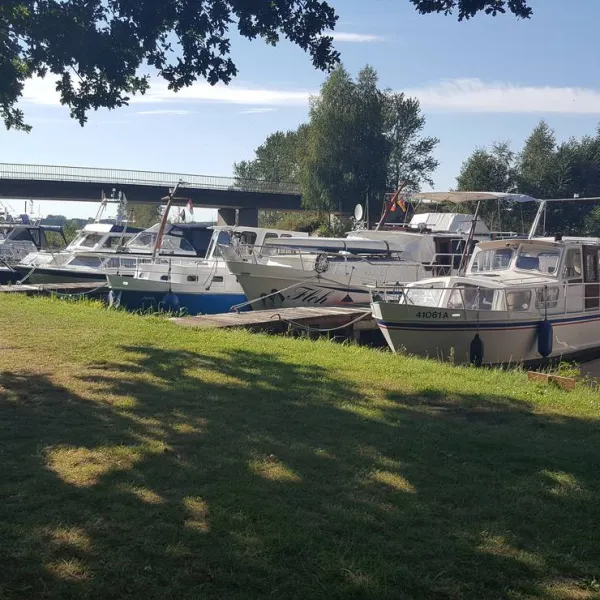 bootsanleger-camping-neu-gohren-neu-gohren-2ktbm