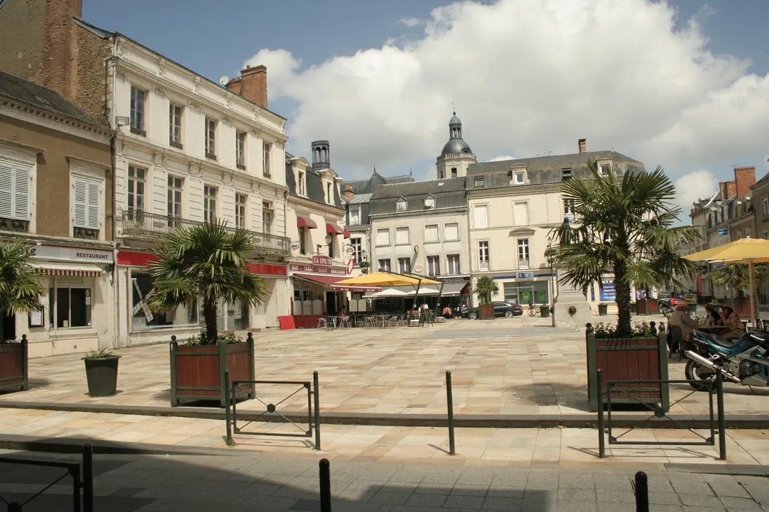 municipal-de-la-route-dor-la-fleche-sarthe-6y93m