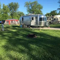 east-harbor-state-park-campground-lakeside-marblehead-v2zcw