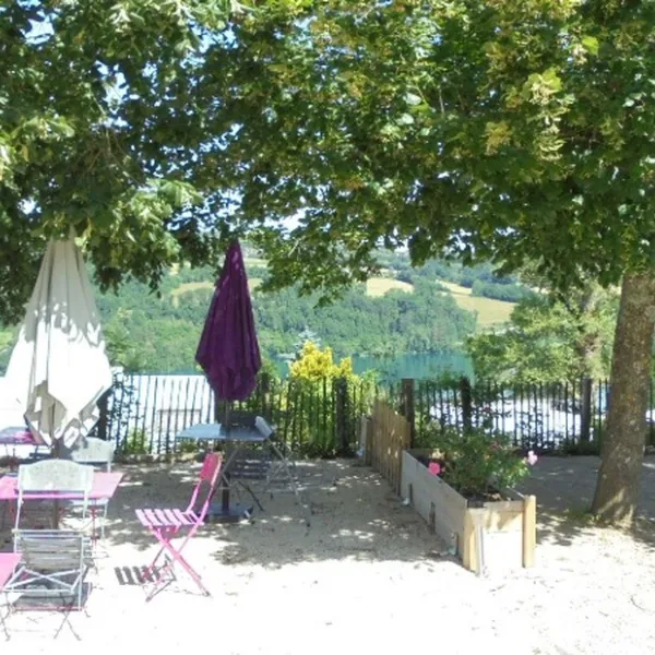 bellevue-montferrat-typzr