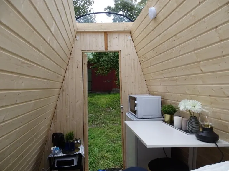 niiralan-tila-skylight-cabin-laitila-2hobx