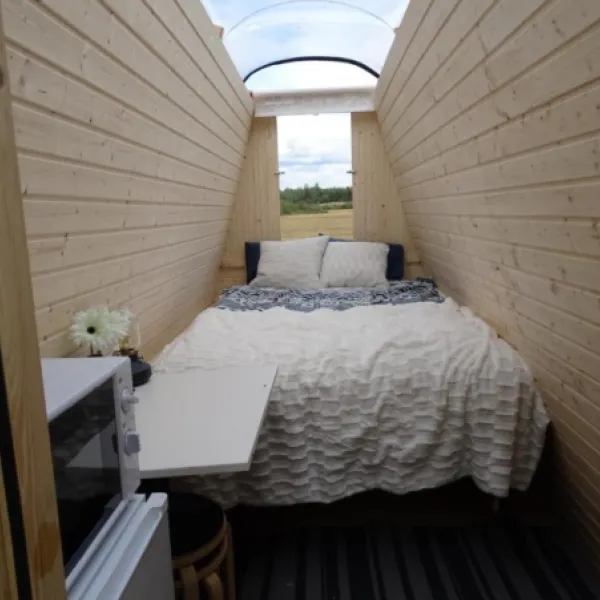 niiralan-tila-skylight-cabin-laitila-ctiyi