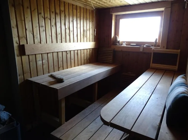 niiralan-tila-skylight-cabin-laitila-kylhr