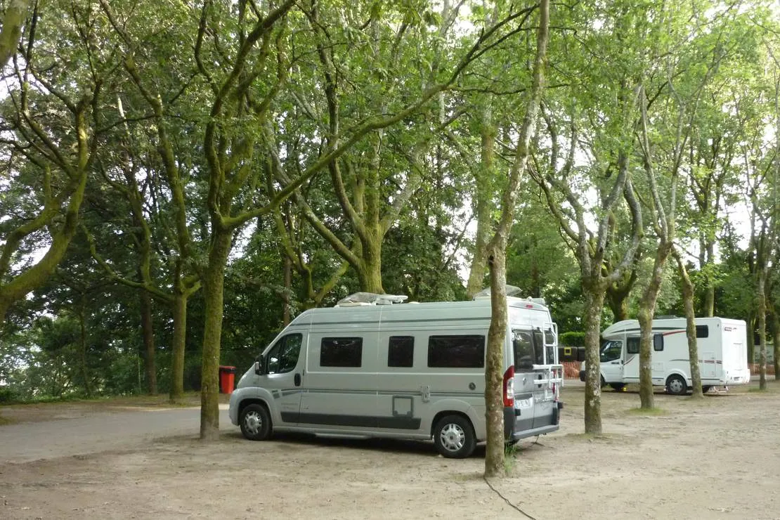 parque-de-campismo-municipal-da-penha-guimaraes-jizeb