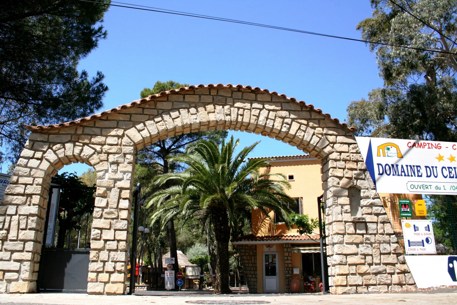 domaine-du-ceinturon-iii-hyeres-z8s3i