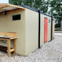 peachey-place-campsite-newport-mx0s5