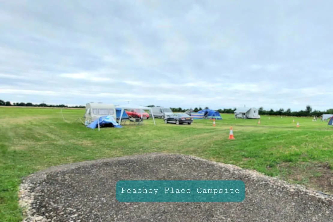 peachey-place-campsite-newport-tj2mo