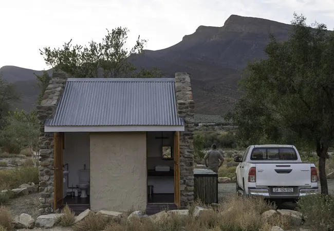 mount-ceder-camping-grootrivier-farm-cederberg-ojj3t