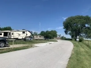 hitchcock-nature-center-rv-campground-honey-creek-shf0q