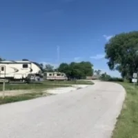 hitchcock-nature-center-rv-campground-honey-creek-shf0q