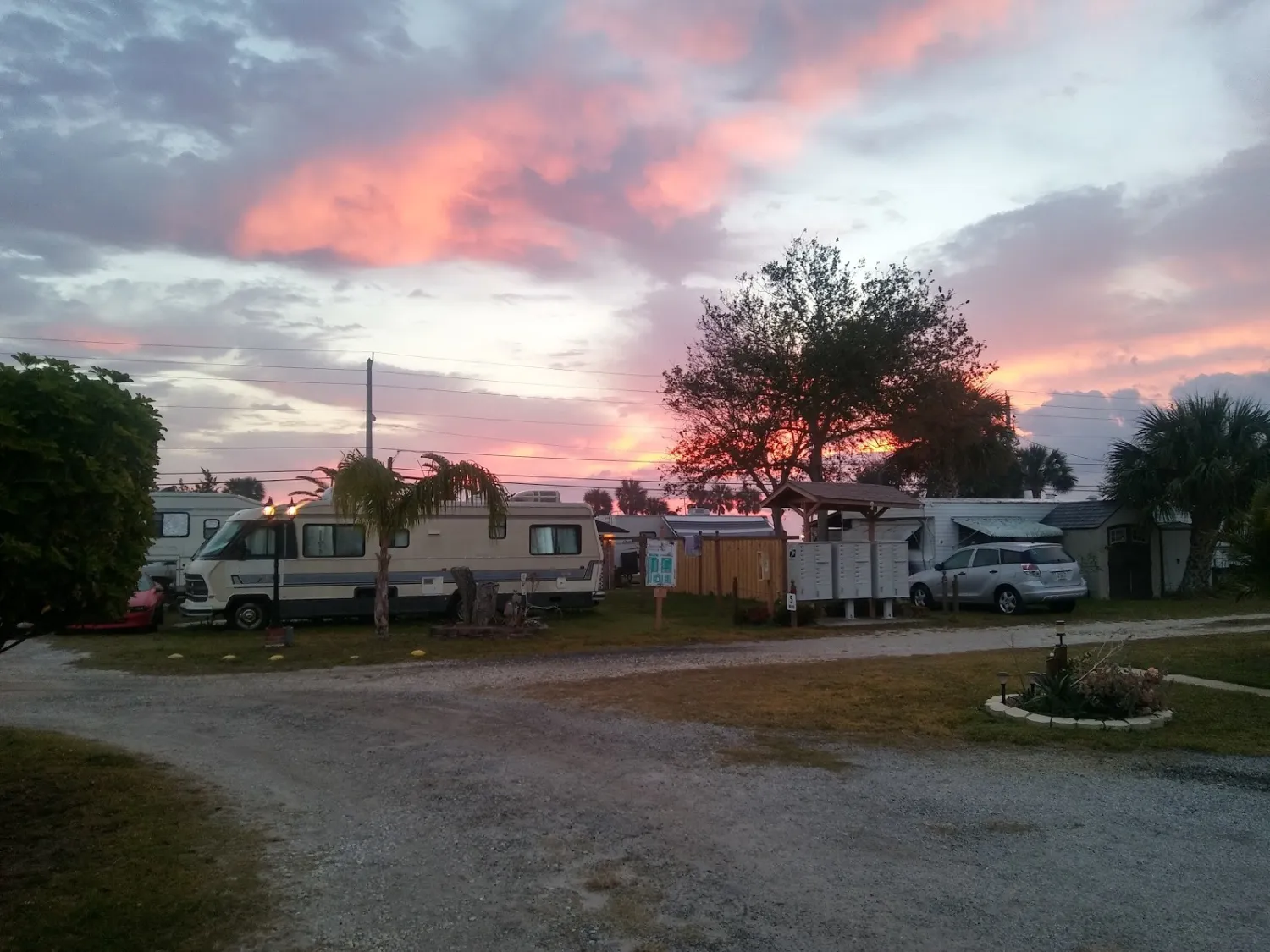 breezeway-trailer-rv-park-sebastian-rplci