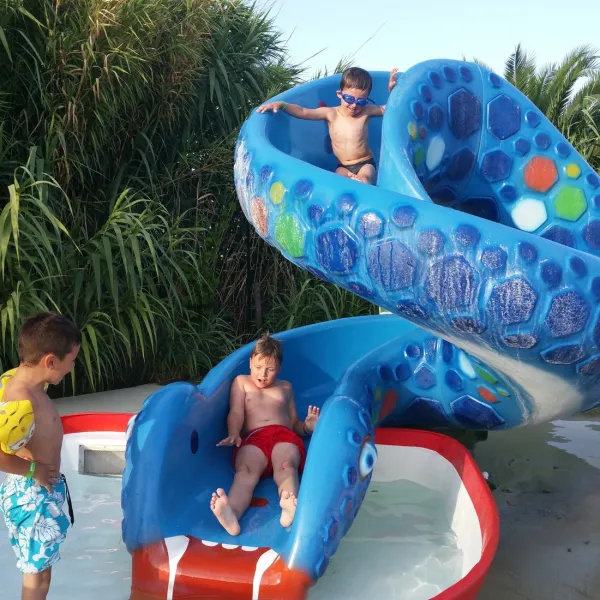 capfun-teorix-marseillan-plage-n8yub