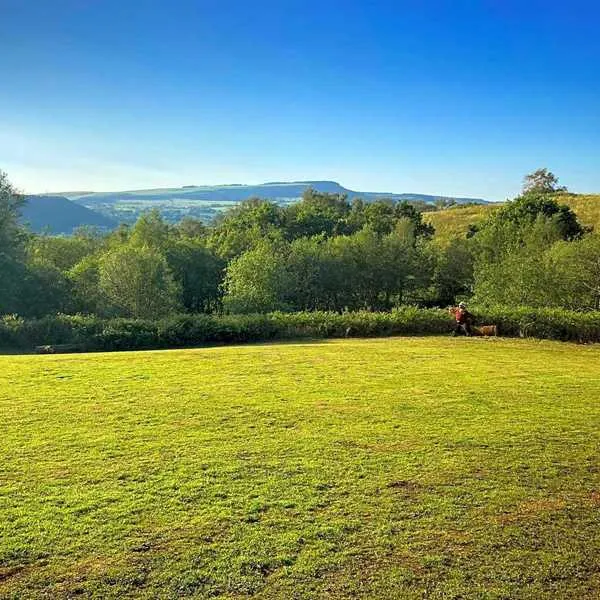 wenallt-wild-camp-neath-g8kl9