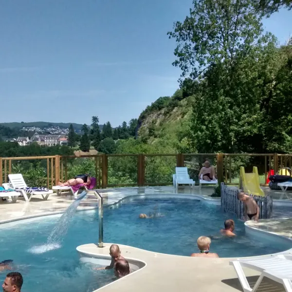 la-foret-lourdes-hauts-pyrenees-dpyuk