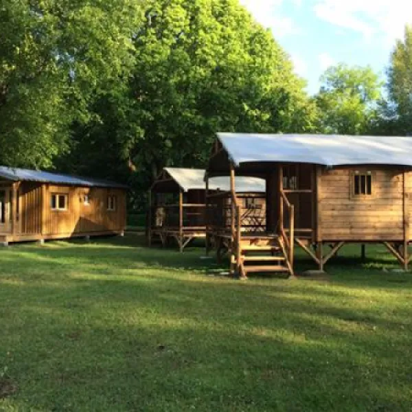 la-foret-lourdes-hauts-pyrenees-hz7ca