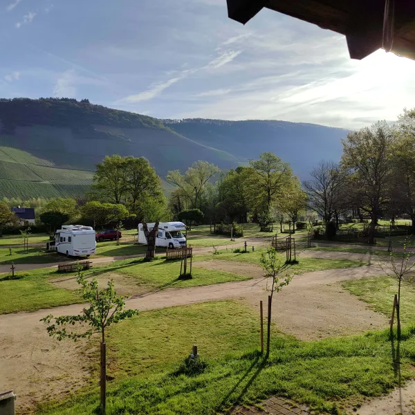 moezelcamping-bernkastel-mosel-bernkastel-kues-moezel-hurcm
