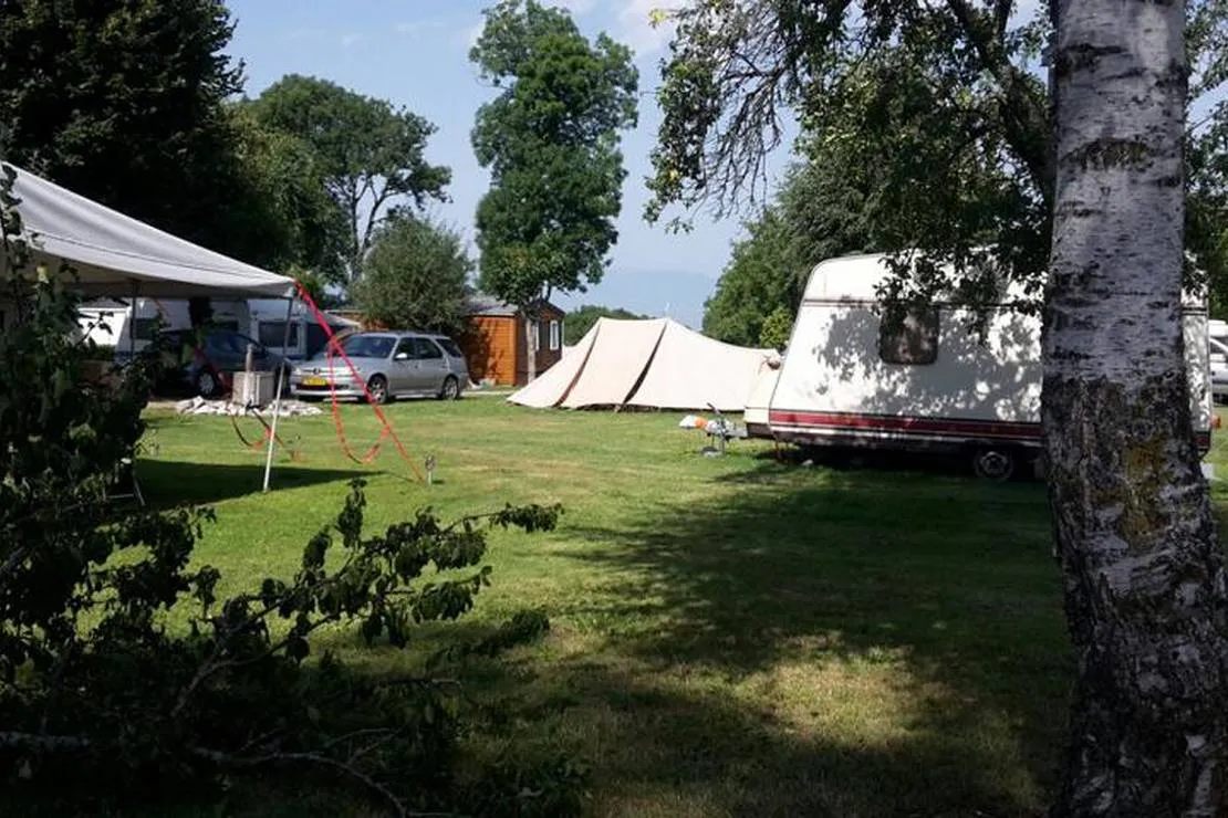 camping-la-prairie-champanges-bo9ki