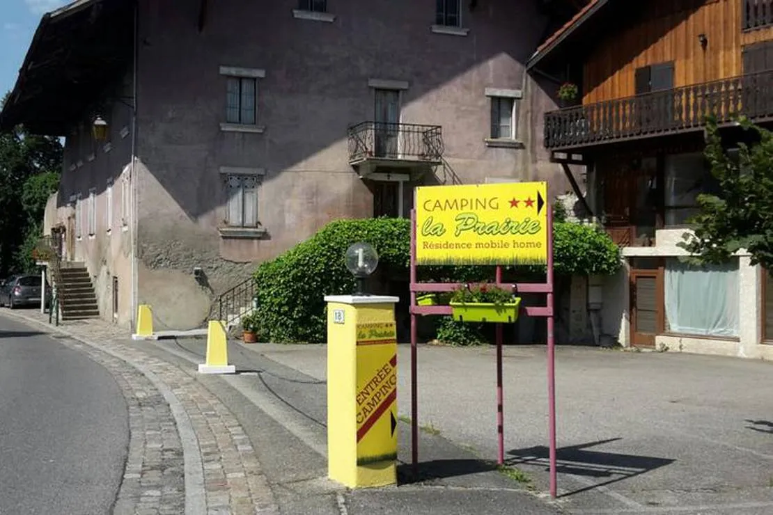 camping-la-prairie-champanges-ziyld