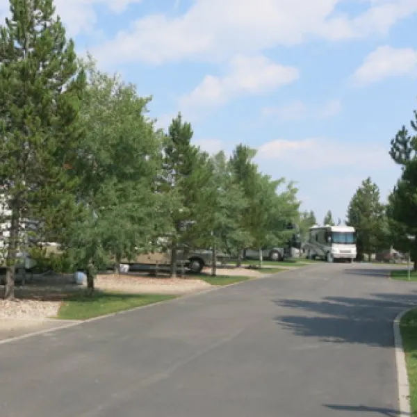 yellowstone-grizzly-rv-park-west-yellowstone-pbul0