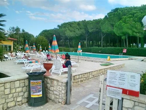 free-beach-bibbona-marina-di-bibbona-9axr0