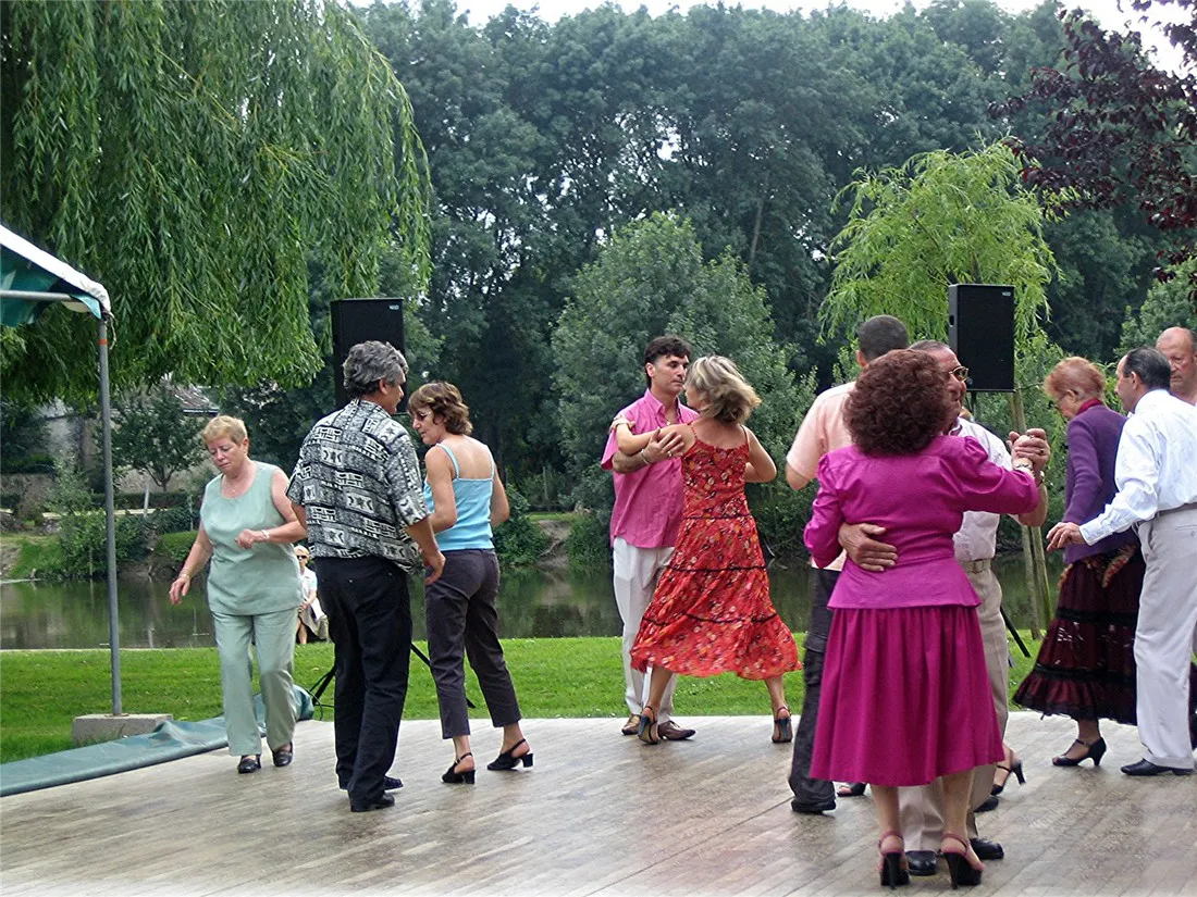 la-grange-rouge-montbazon-montbazon-en-touraine-indre-et-loir-syvar