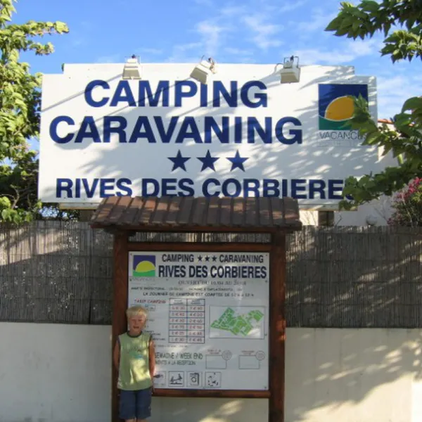 rives-des-corbiegraveres-port-leucate-1pjck