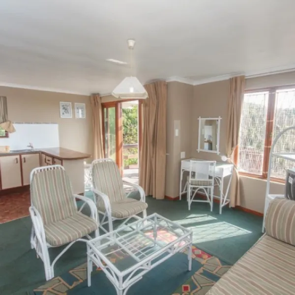 pine-lodge-resort-summerstrand-port-elizabeth-n1pba
