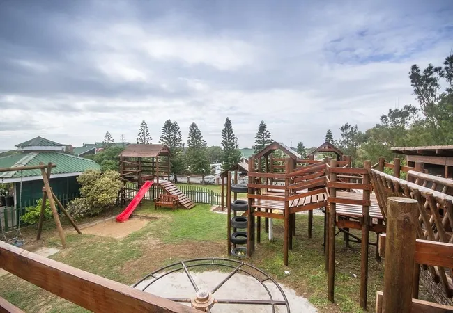 pine-lodge-resort-summerstrand-port-elizabeth-xwmom