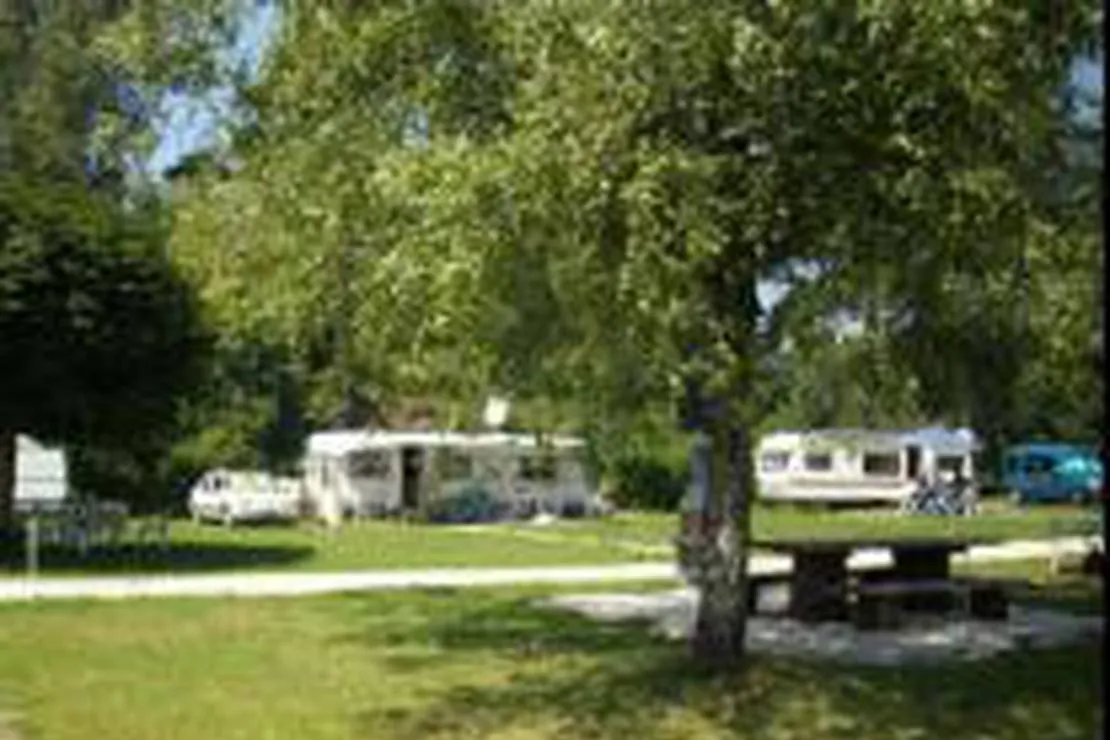 camping-la-bergereine-melisey-2hfym