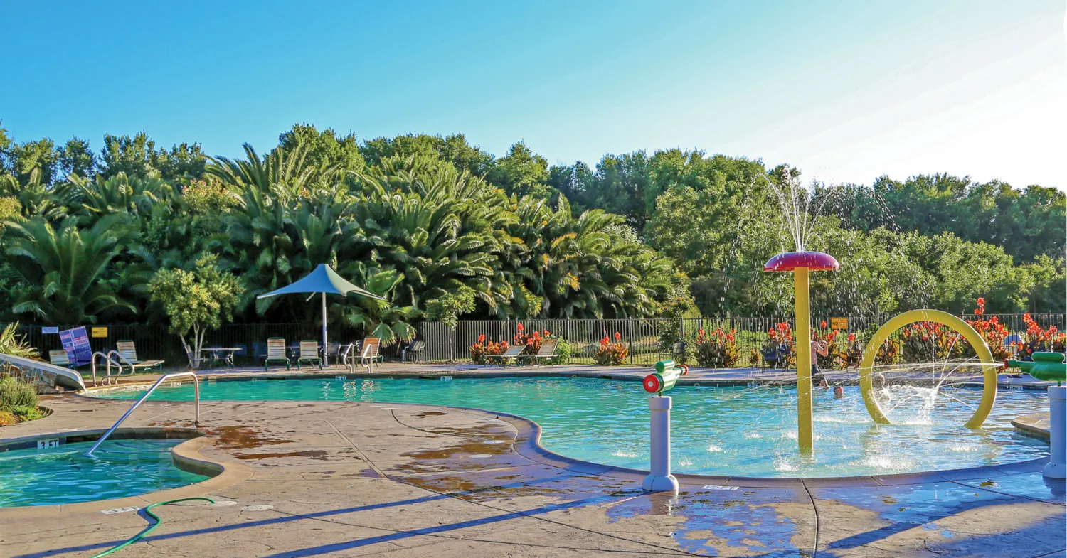 jellystone-parktm-camp-resort-at-tower-park-lodi-hznow