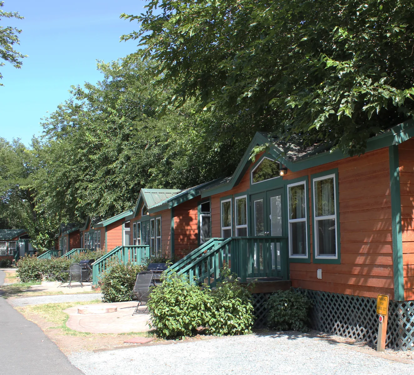 jellystone-parktm-camp-resort-at-tower-park-lodi-marrh