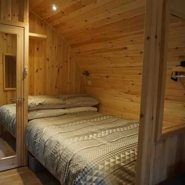 hollows-farm-and-borrowdale-glamping-keswick-egnyr