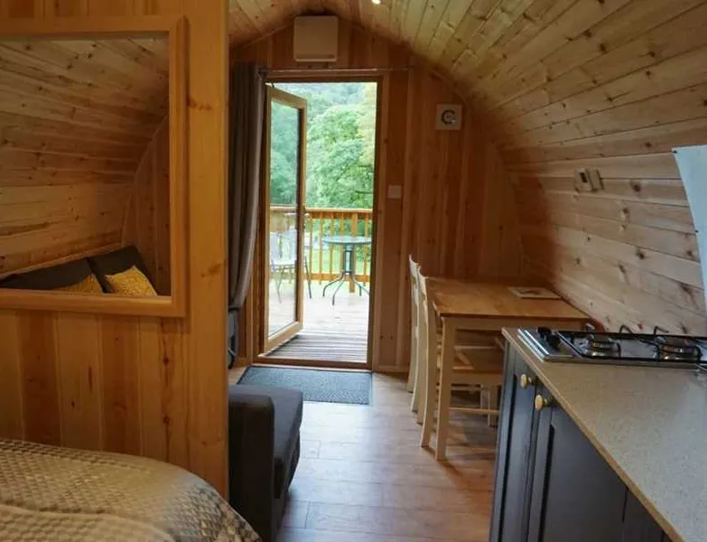 hollows-farm-and-borrowdale-glamping-keswick-x5srk