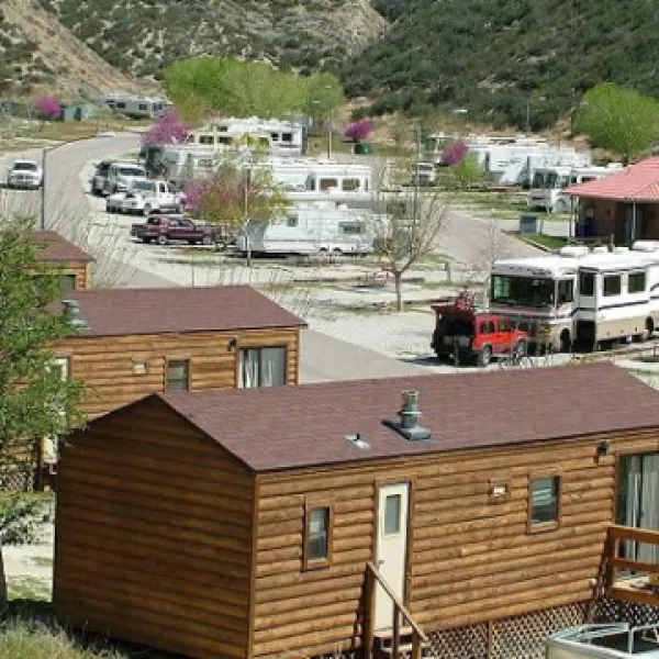 pyramid-lake-rv-resort-gorman-htc14