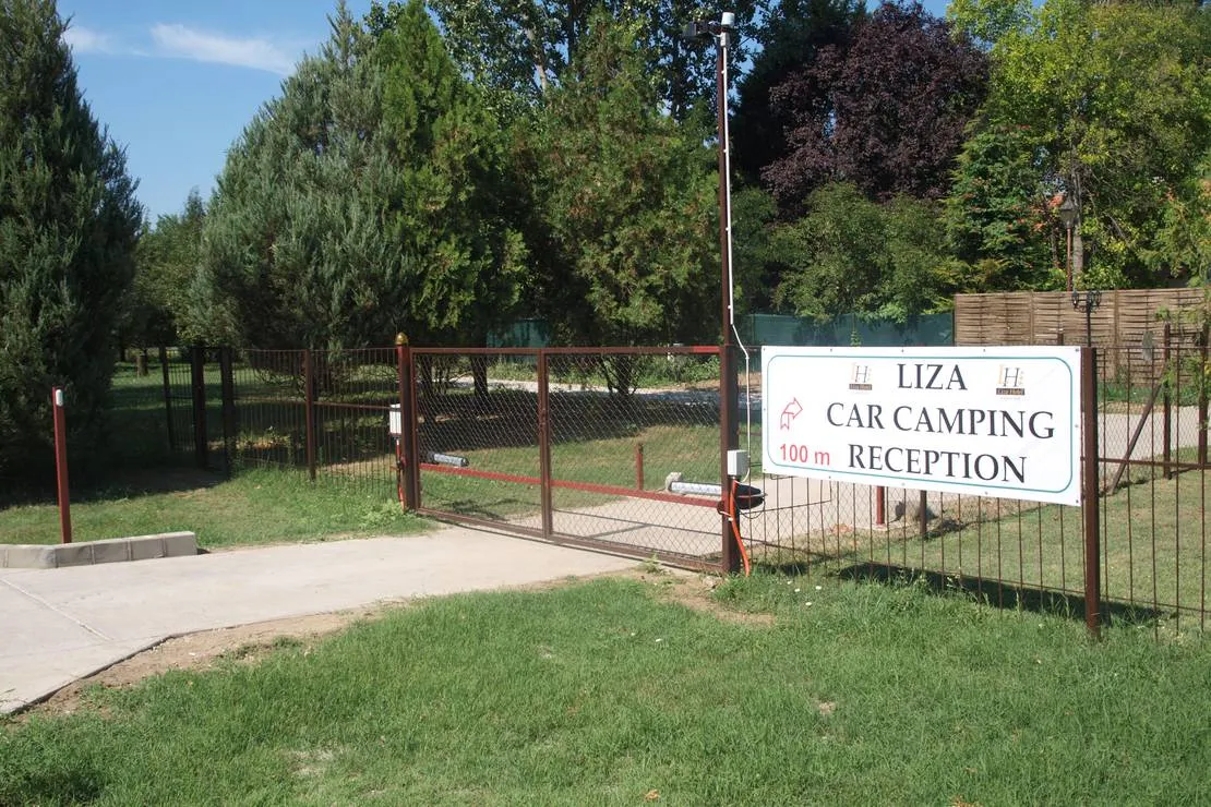 liza-aqua-conference-hotel-liza-car-camping-lajosmizse-pbnas