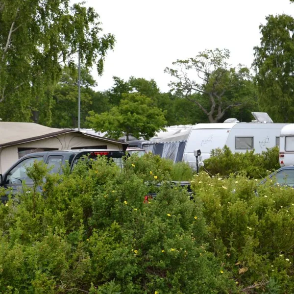 lundegard-camping-stugby-kopingsvik-jsl7m