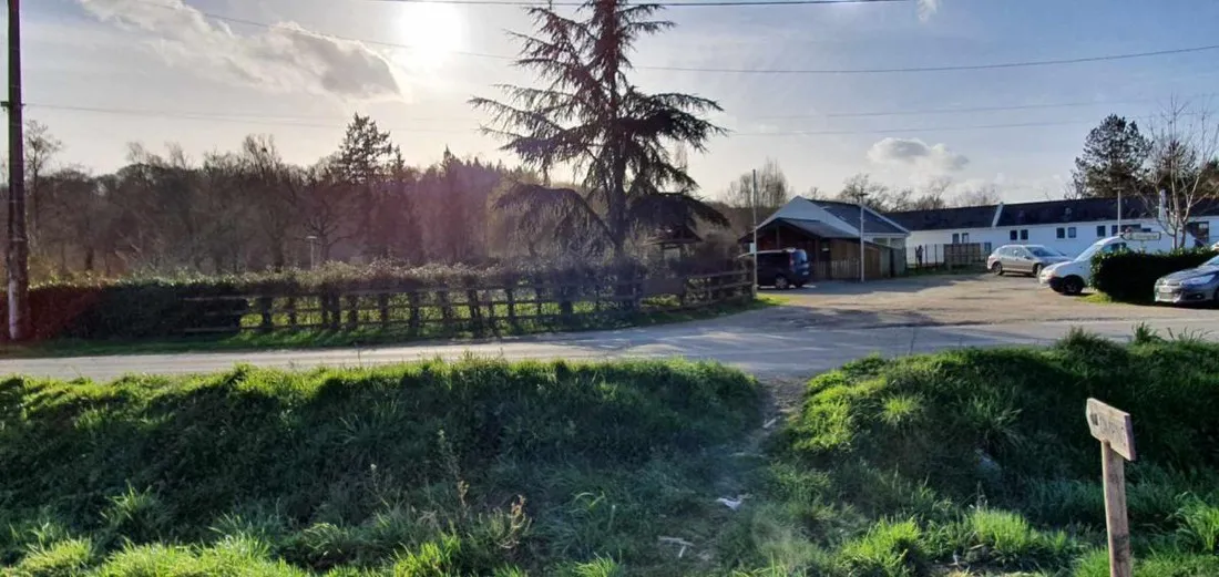 municipal-le-pont-doust-peillac-morbihan-lim0i